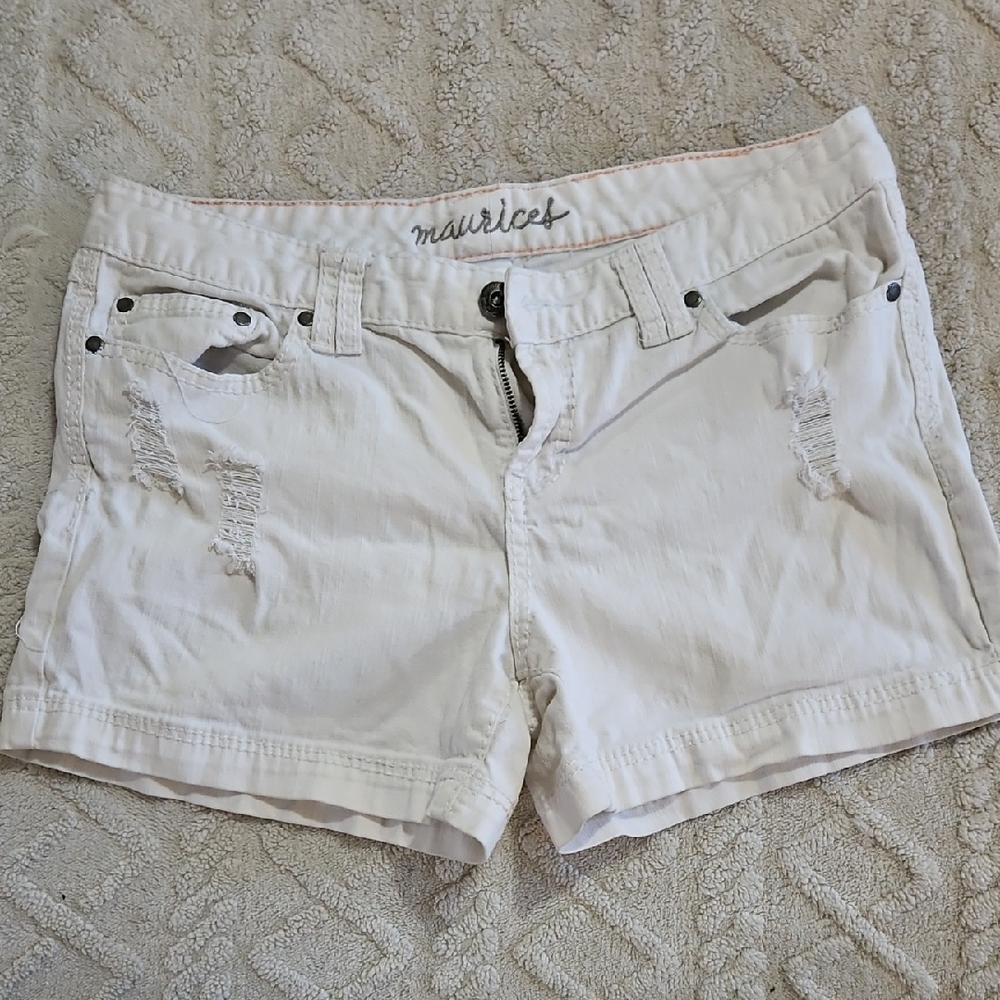 Bundle Sale | 4 for $20 |Maurices‎ Light Cream Distressed Jean Shorts Size 13